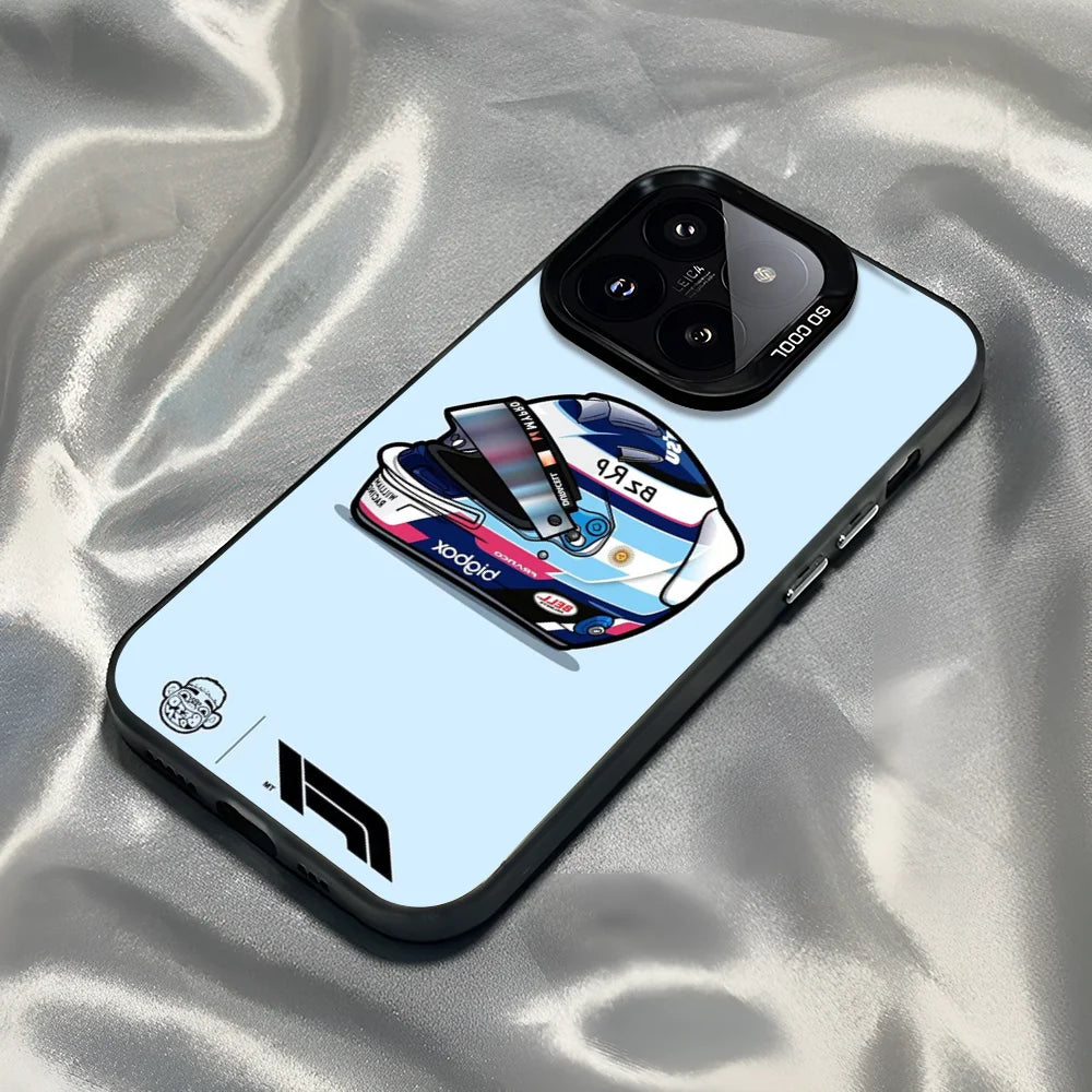 F1 Colapinto Plateada – resalta la conexión con F1 y el color.