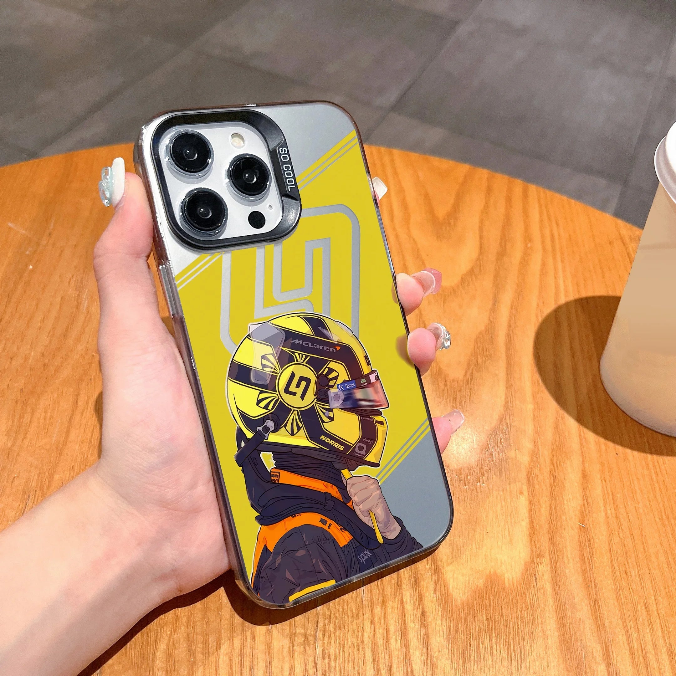 “Funda F1 Lando Norris para Xiaomi y Poco – Compatible Mi 11 Lite/12/12T/13/14/14T y Poco X5/X6/X7/F5/F6/F7/F3 GT – Protección Total”